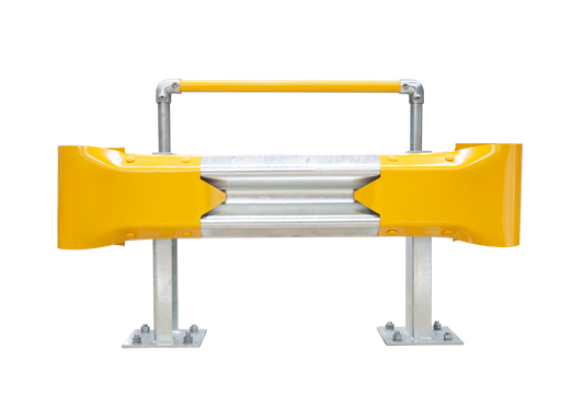 1m Guardrail kit with yellow bullnoses and handrail